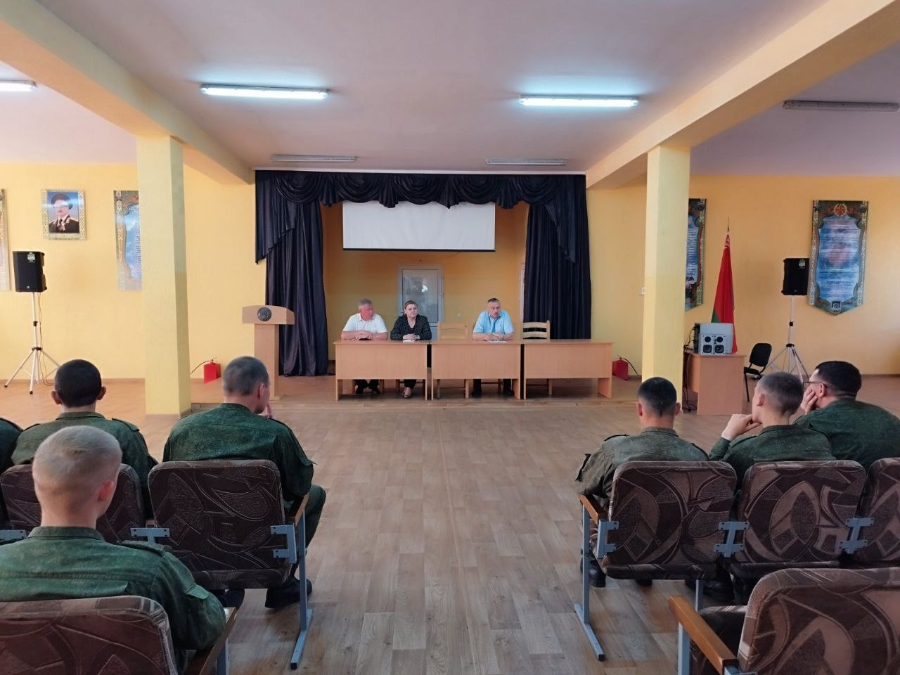 БЕЛПРОФМАШ у военнослужащих