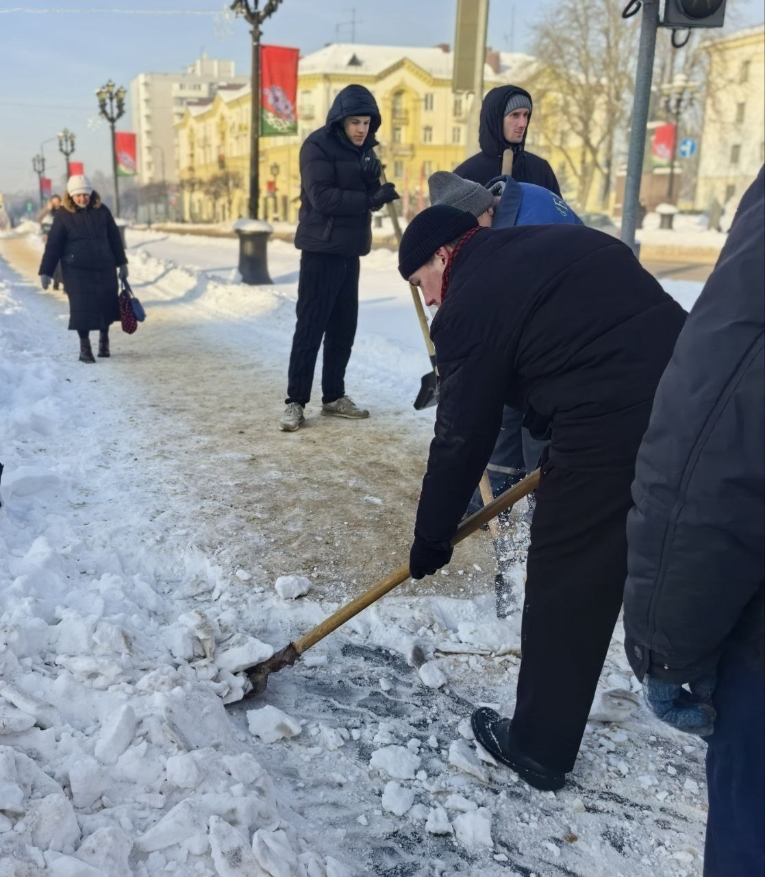 Уборка снега